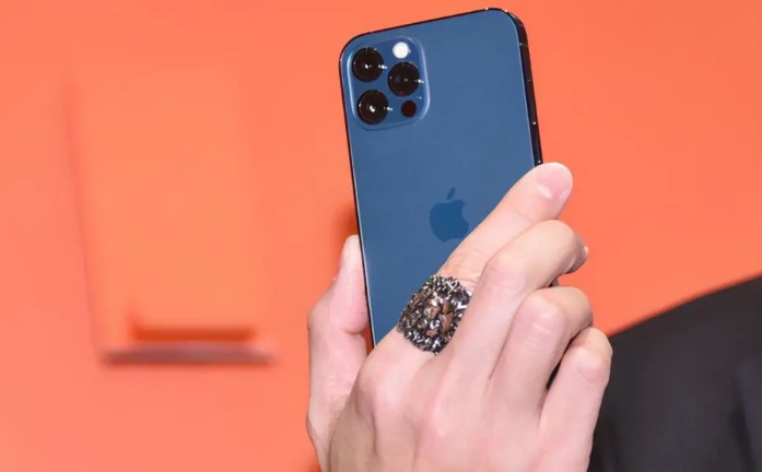 北林苹果手机维修分享iPhone12系列重启方法教程 
